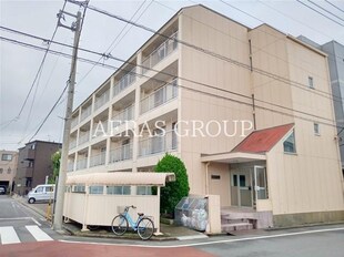 市川第一マンションの物件外観写真